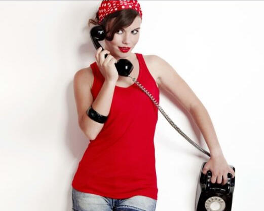 ροζ τηλέφωνα